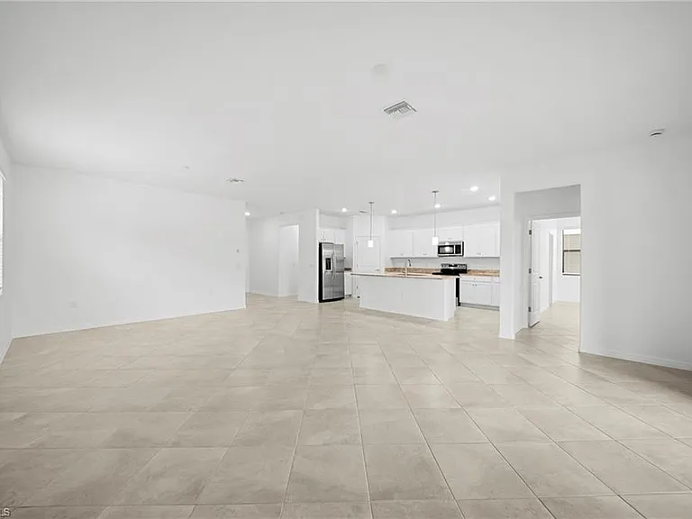 14836 Palamos Cir — Photo 10