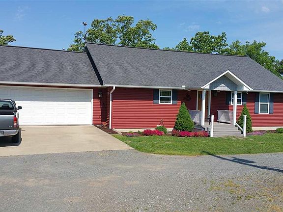 3rd image of 179 Eglentine Ln