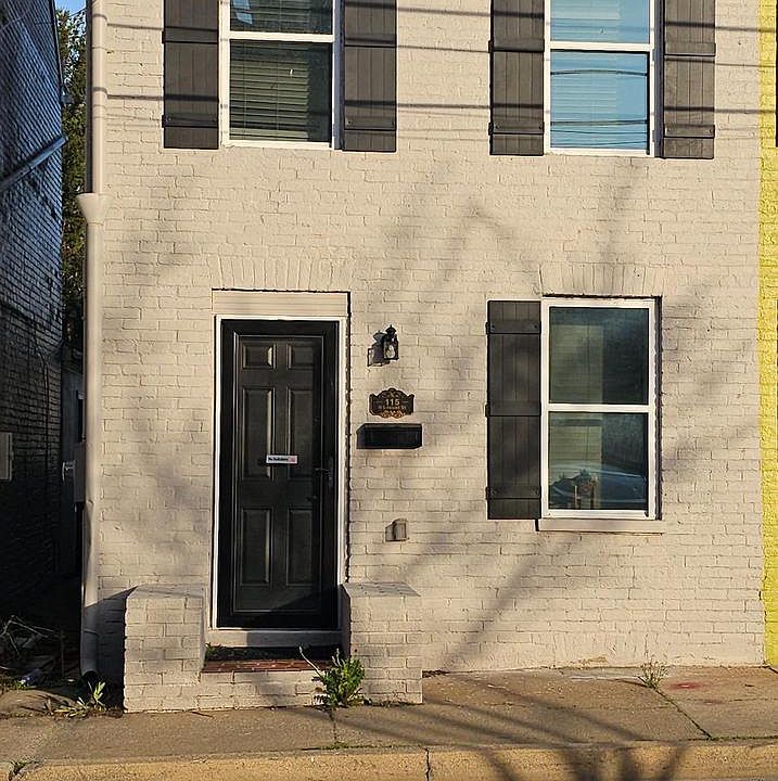 1st image of 115 N Locust St