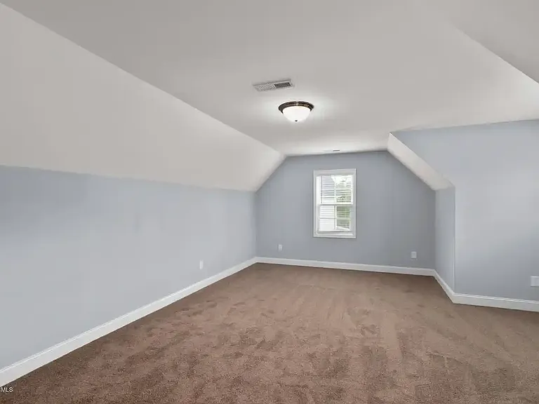 518 Everett Glades — Photo 25