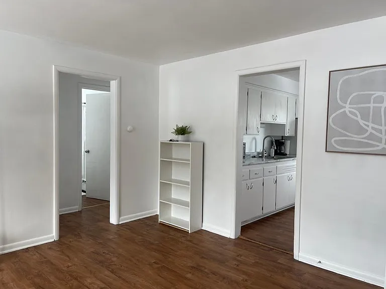 4814 Camden Rd #3 — Photo 3