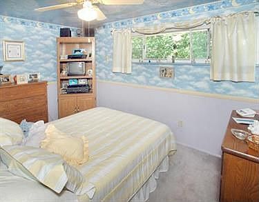 2nd image of 269 Lilac Dr