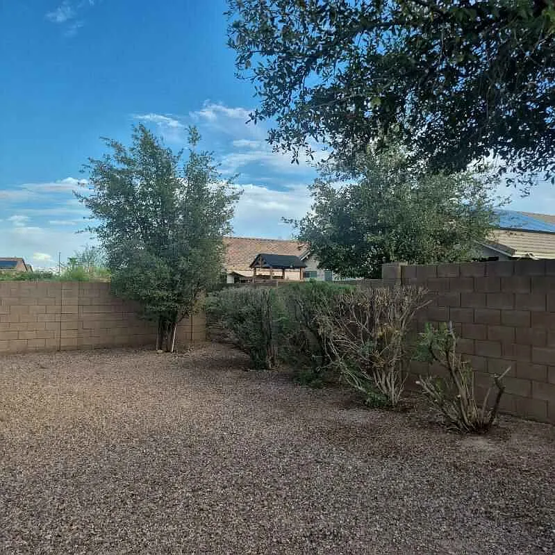 4 bed, 2.0 bath, 1700 sqft, $2,295 — Photo 4