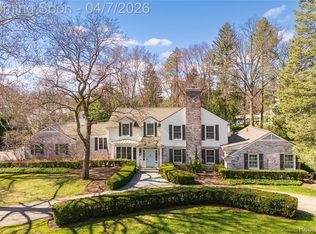 1379 N Cranbrook Rd, Bloomfield Hills, MI