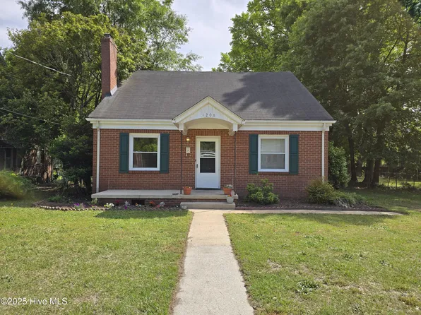 1208 E Holly Street, Goldsboro, NC 27530