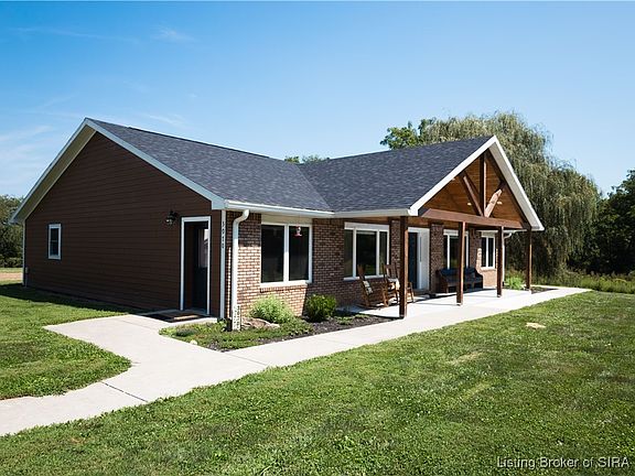 4th image of 3070 N County Road 100 W