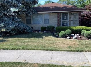 906 E 166th Pl, South Holland, IL