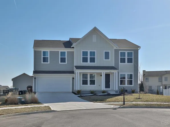 230 Litten Ct, Brookville, OH 45309