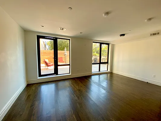 Rented by Compass | media 17