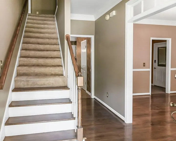 1100 Woodtree Ct — Photo 11