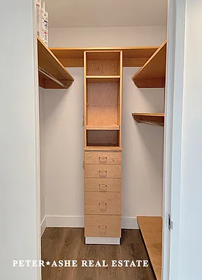 Rented by Peter Ashe | media 84