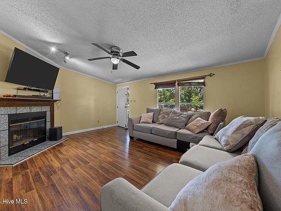 5th image of 1314 Clan Campbell Drive