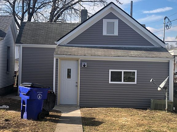 4th image of 1338 Kahn Ave