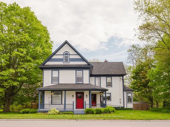 13435 Loyalist Pkwy, Prince Edward County, ON K0K 2T0
