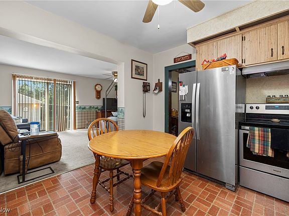 5th image of 4503 Forestwood Dr