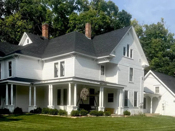 411 North Wisconsin Street, Mineral Point, WI 53565