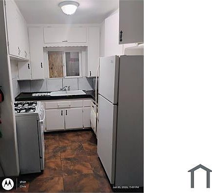 1st image of 1248 Acacia Ave