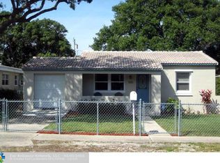 230 SW 3rd Ter, Dania Beach, FL 33004