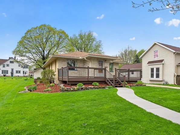 403 2nd Ave NW, Kasson, MN 55944