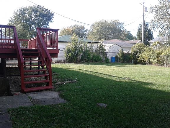3rd image of 3228 W 76th Pl