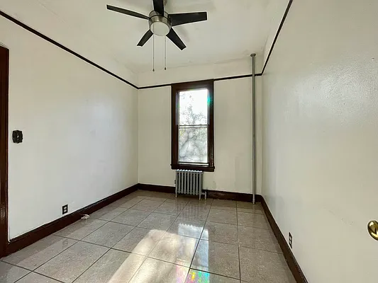 Rented by Oxford Property Group | media 30