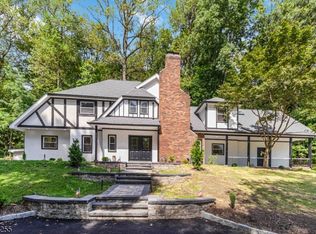 9 Jones Dr, Morristown, NJ 07960