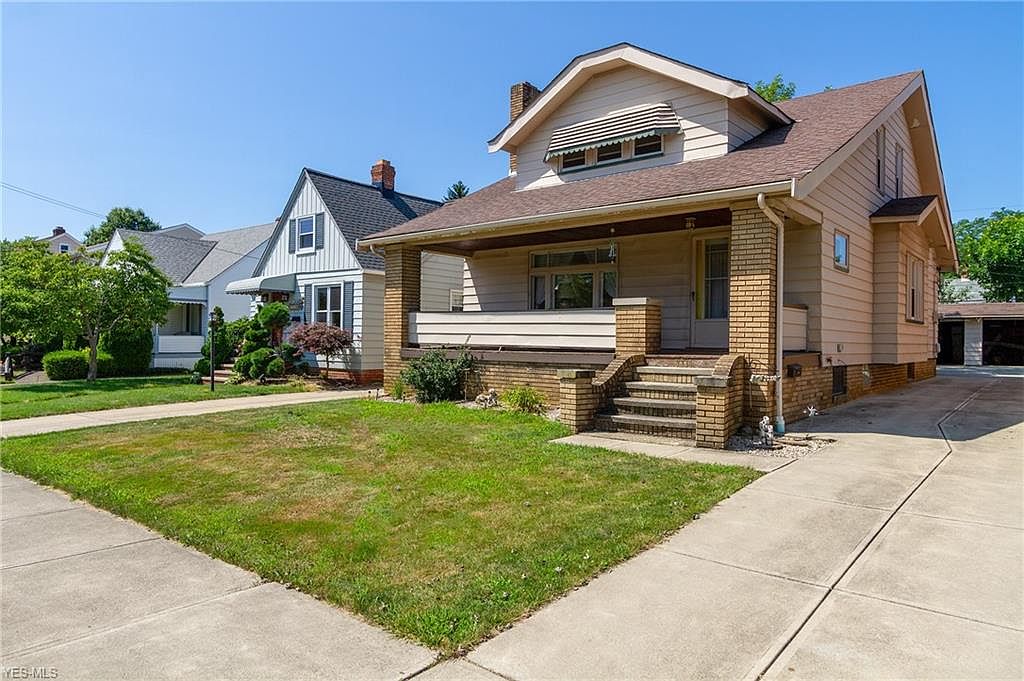 7714 Ackley Rd, Parma, OH 44129 Zillow