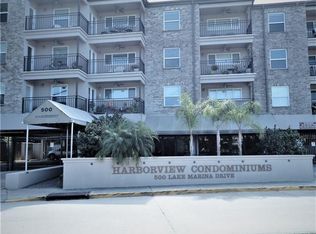 500 Lake Marina Ave APT 228, New Orleans, LA 70124