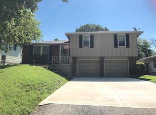 4821 N Fremont Ave, Kansas City, MO 64119