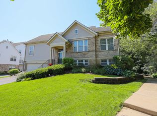 982 Indigo Ct, Hanover Park, IL 60133