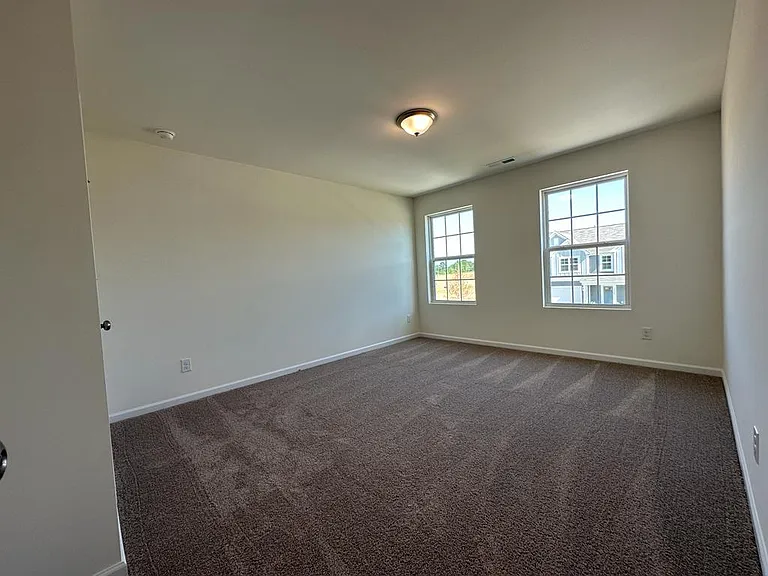 2897 Yeager Dr — Photo 20
