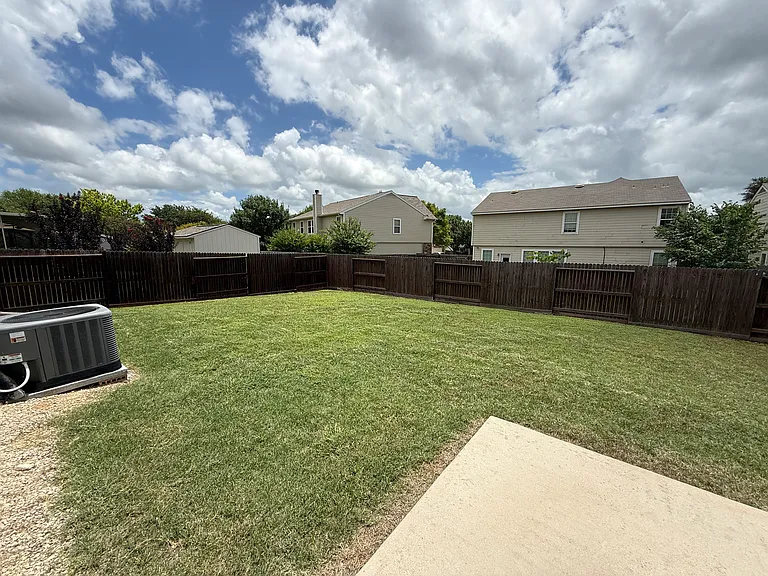 153 Bentwood Ranch Dr — Photo 14