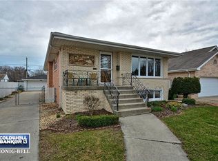 9131 S 55th Ave, Oak Lawn, IL 60453