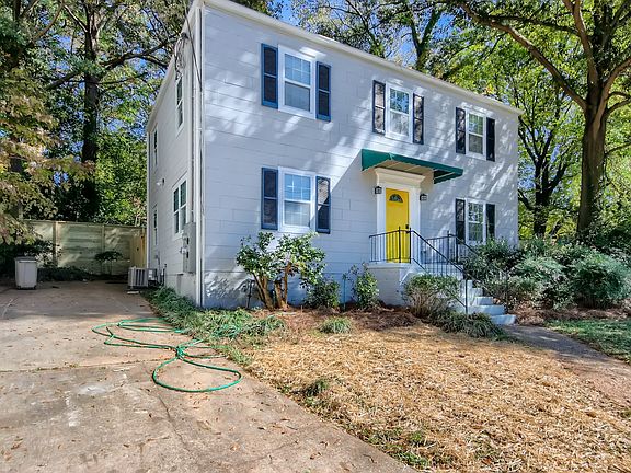 3rd image of 406 S Columbia Dr #A