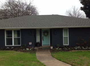 7858 La Verdura Dr, Dallas, TX 75248