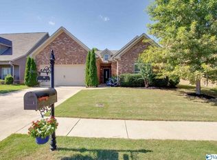 112 Wolf Creek Trl SW, Huntsville, AL 35824