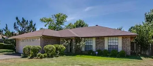 6824 Loma Vista Dr Photo 1