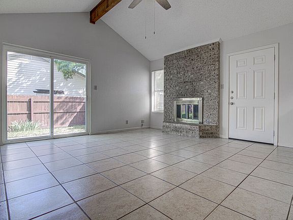 3rd image of 3603 Rocky Hollow Trl #A