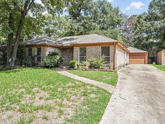 3rd image of 3906 Hidden Glen Dr
