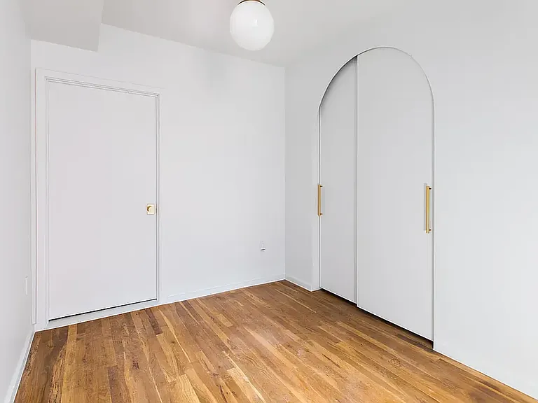 159 S 2nd St #B2 — Photo 8