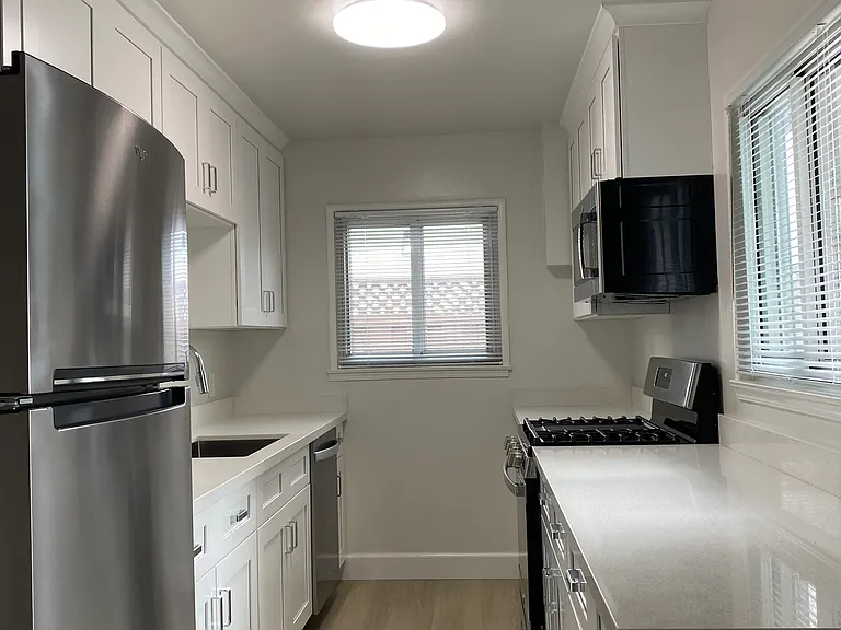 143 W Reed St — Photo 6