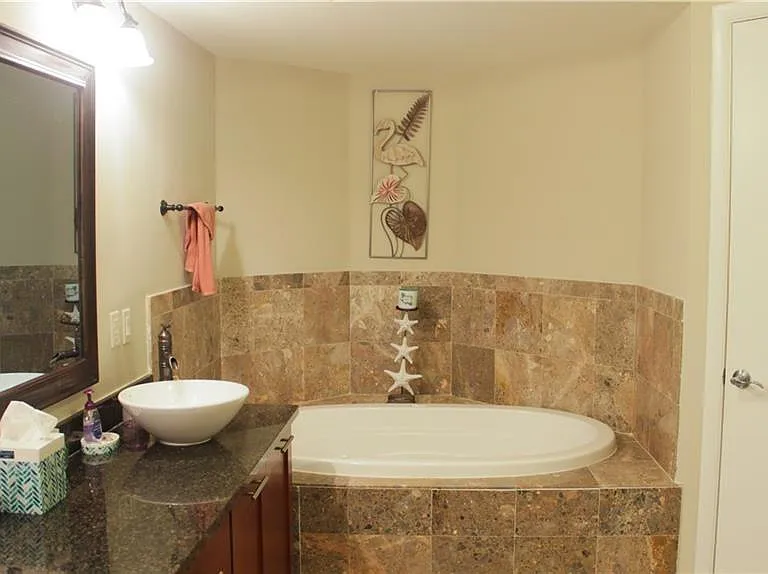 2509 N Ocean Blvd — Photo 7