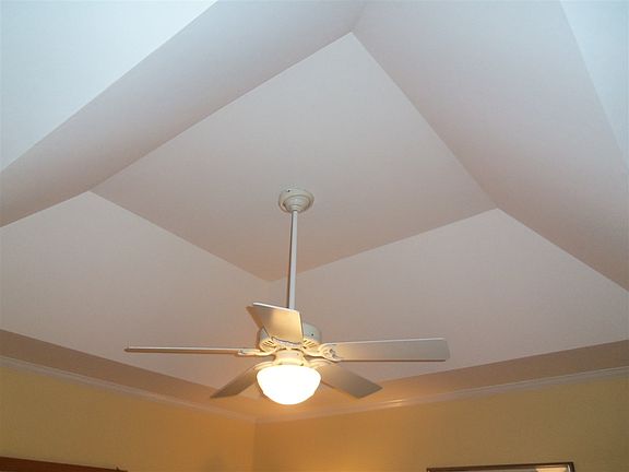 2nd image of 154 Riverrun Dr