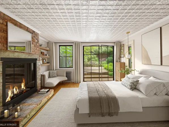 433 Pacific Street image 12 of 20