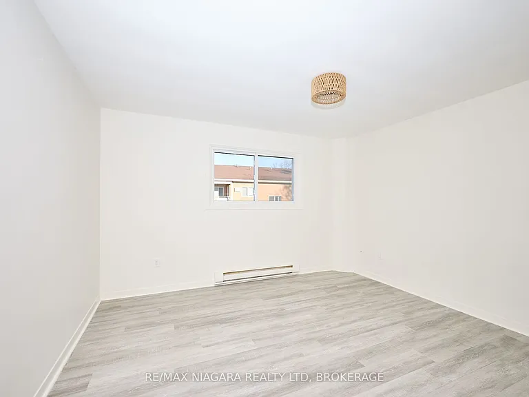 141 Plymouth Rd #8 — Photo 24