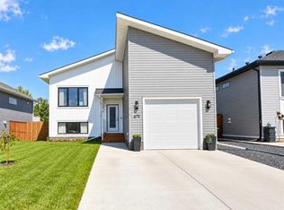 670 S Anderson Close NW, Turner Valley, AB T0L2A0