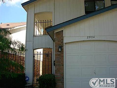 4th image of 2904 Southern Cross Dr