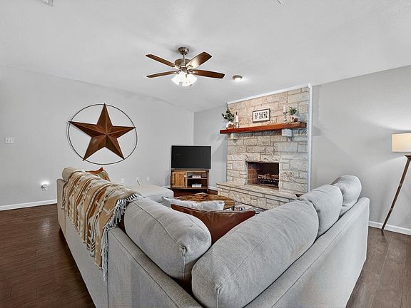 5th image of 14906 Foy Dr