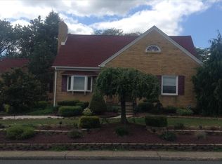 2120 S 1st Ave, Whitehall, PA 18052