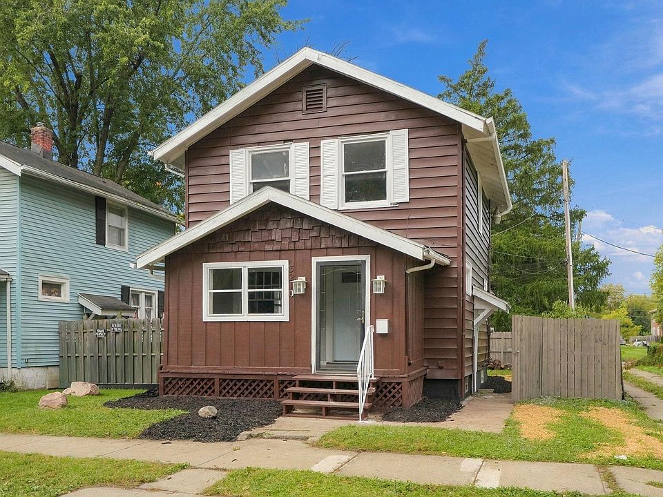 1st image of 3210 Central Dr